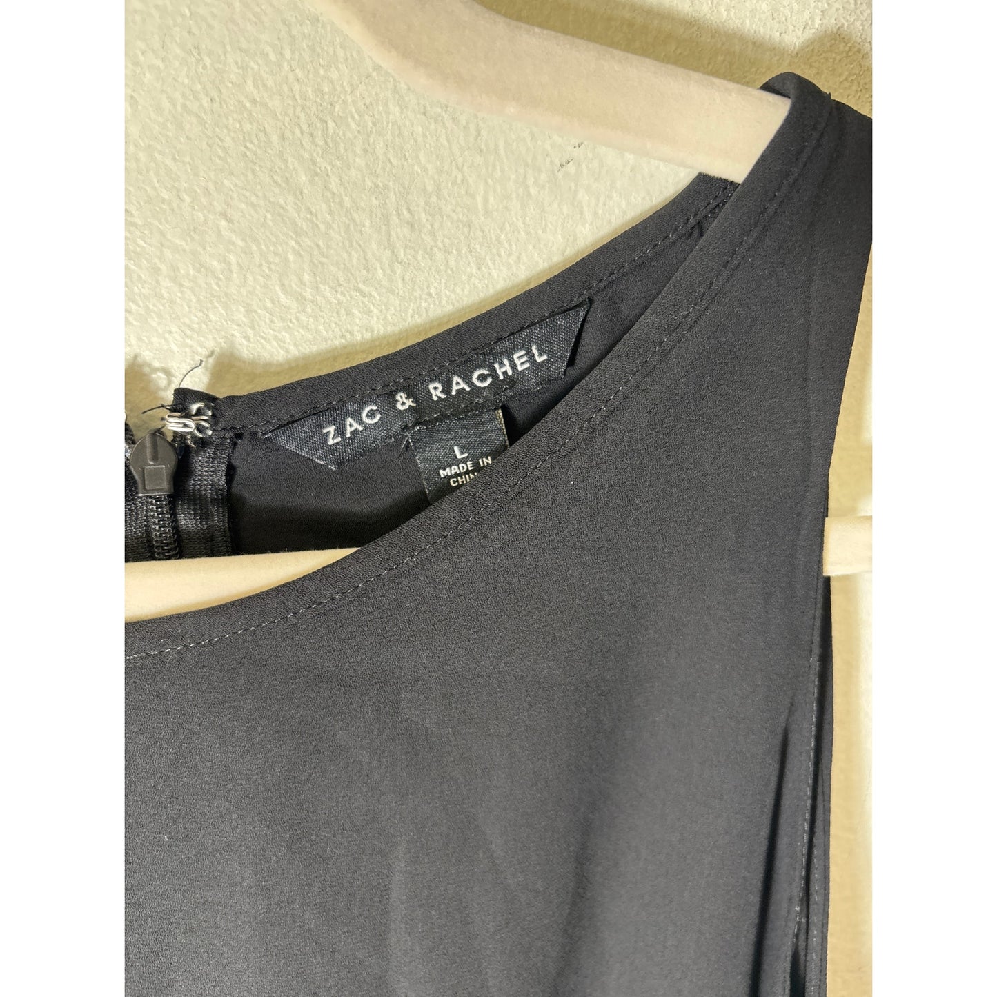 Zac & Rachel Black Tank Blouse Sz L