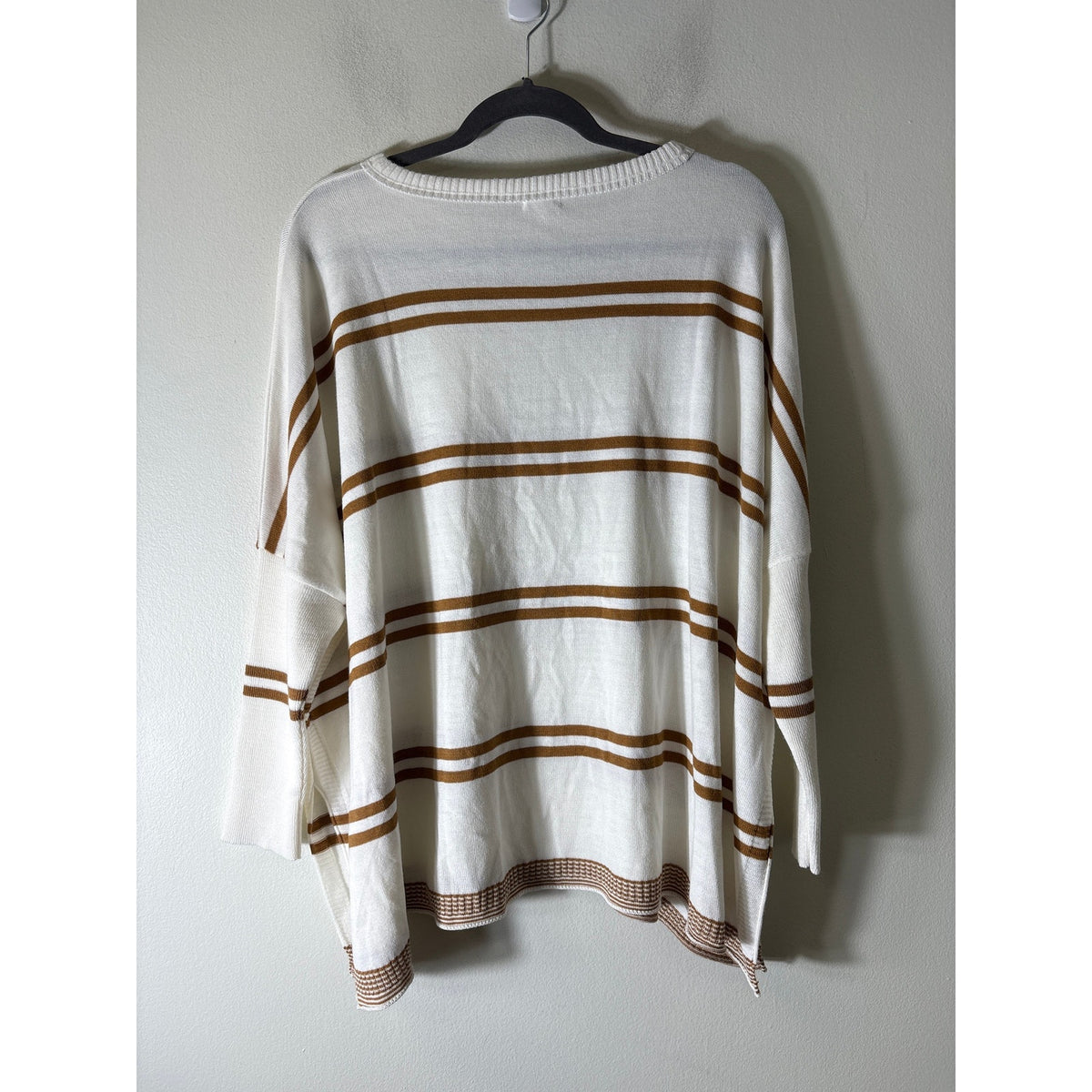 Mersea Off White Brown Stripe Long Sleeve Crew Neck Sweater Sz OS
