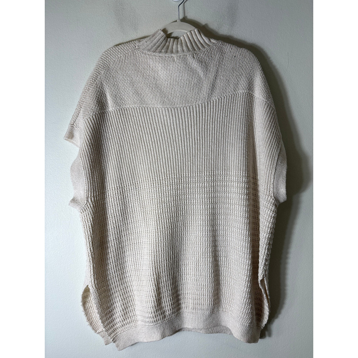 Bishop + Young Cream Knit Mock Neck Sweater Sz M/L