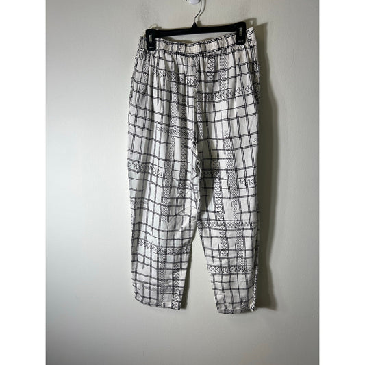 Globaldesi White and Black Pants Sz M