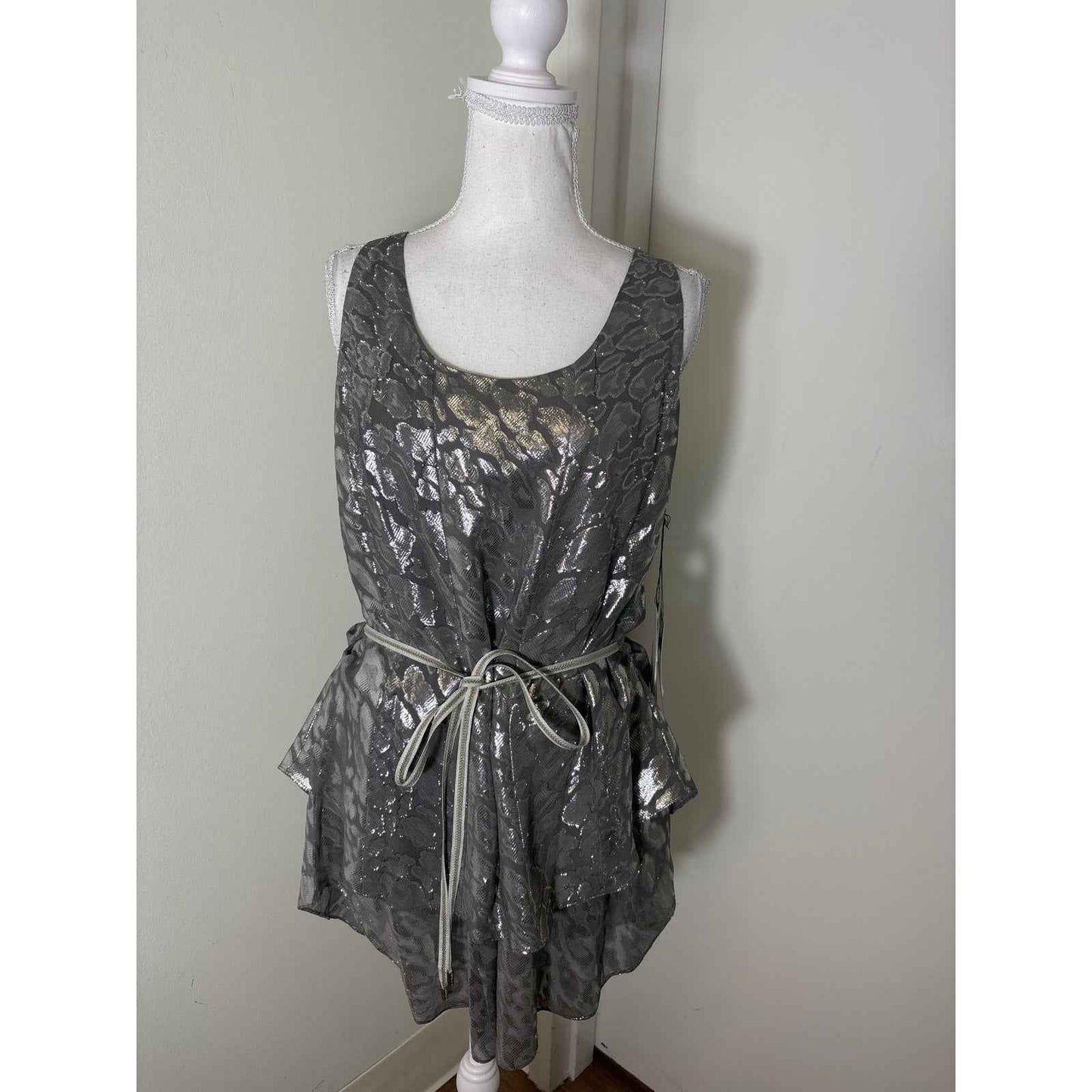 NWT Etcetera Gray Silver Sleeveless Layered Cocktail Top Sz 14