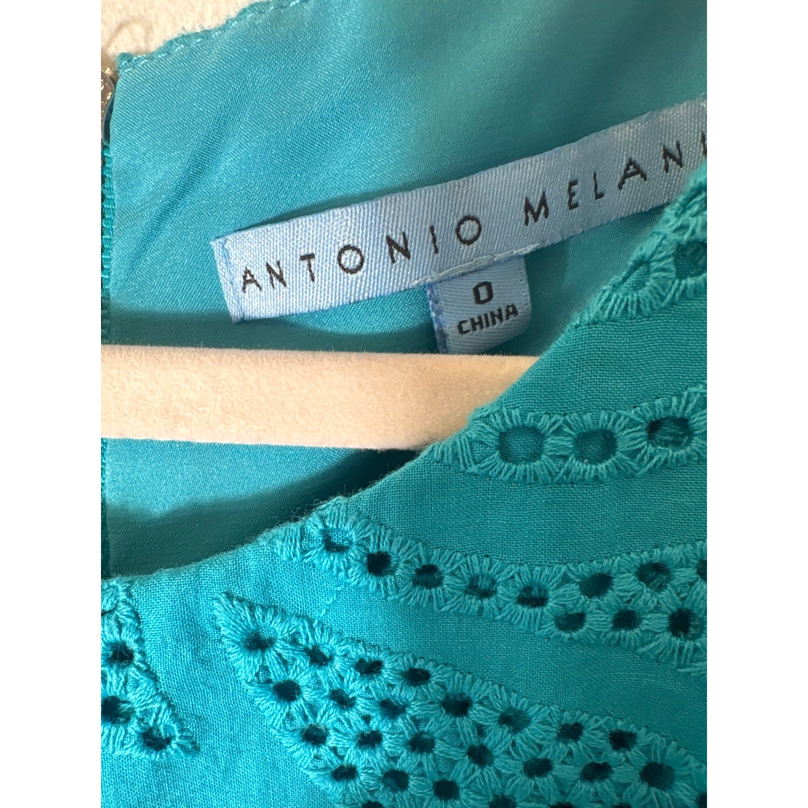 Antonio Melani Bright Teal Sleeveless Knee Length Sheath Dress Sz 0