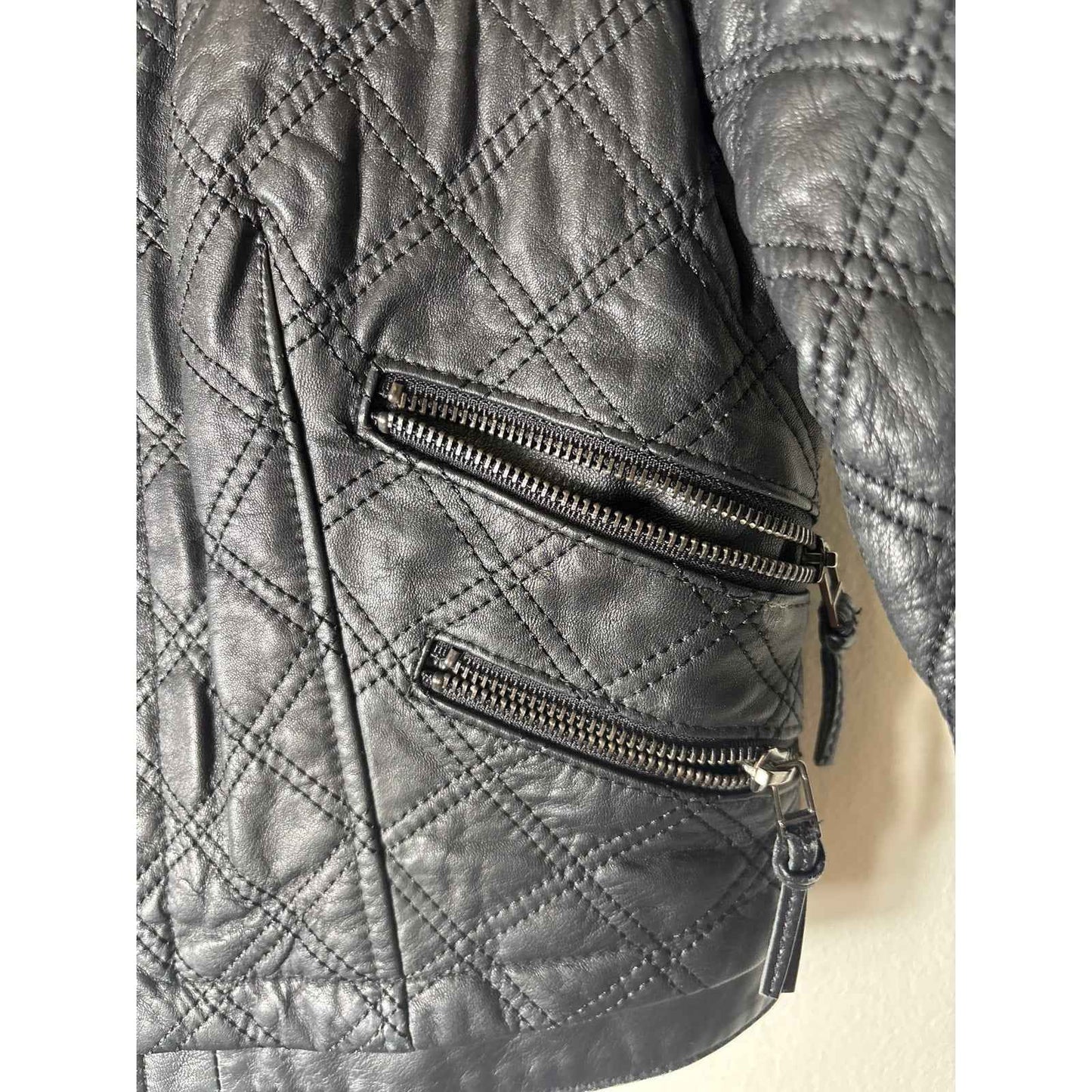 Zara Basics Black Quilted Leather Long Sleeve Cropped JAcket Sz M