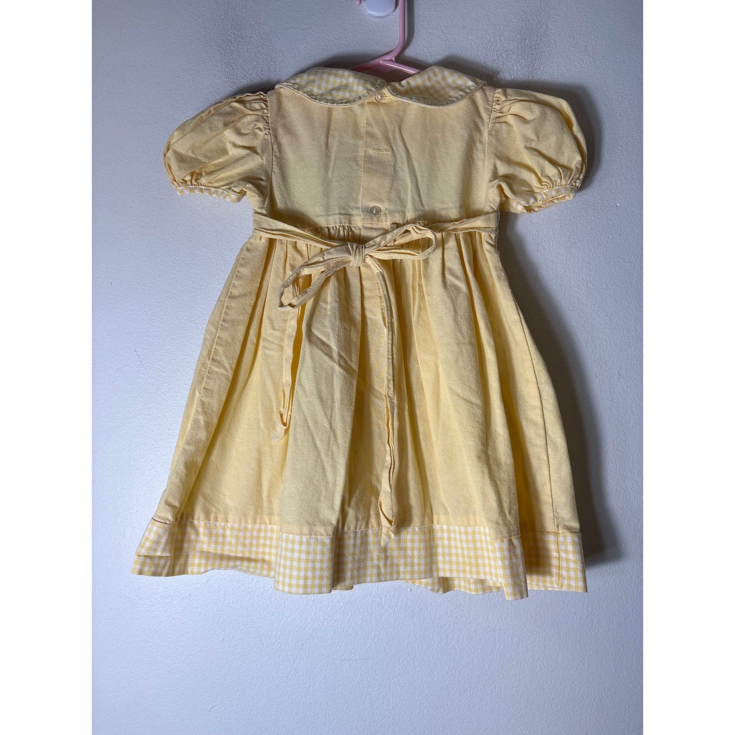Girls Vintage House of Harten Inc Yellow Puff Sleeve dress/Smocked Collar Sz 12m