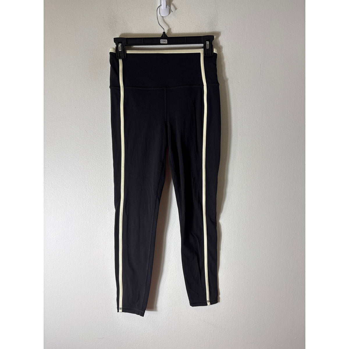 Athleta Black/Cream Ultra High Rise Elation 7/8 Tight Leggings Sz S