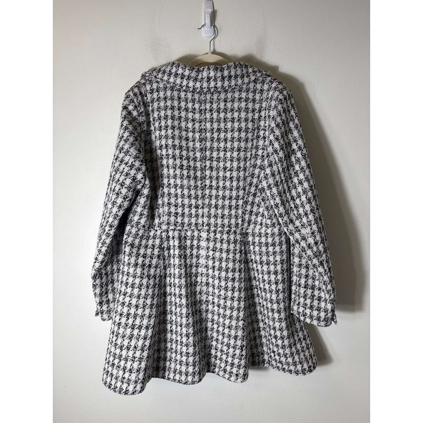 Laundry Black and White Tweed Long Sleeve Snap Front Coat Sz XL