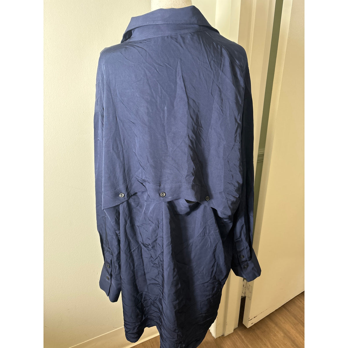 NWT Banana Republix Navy Button Up Blouse Sz XXL