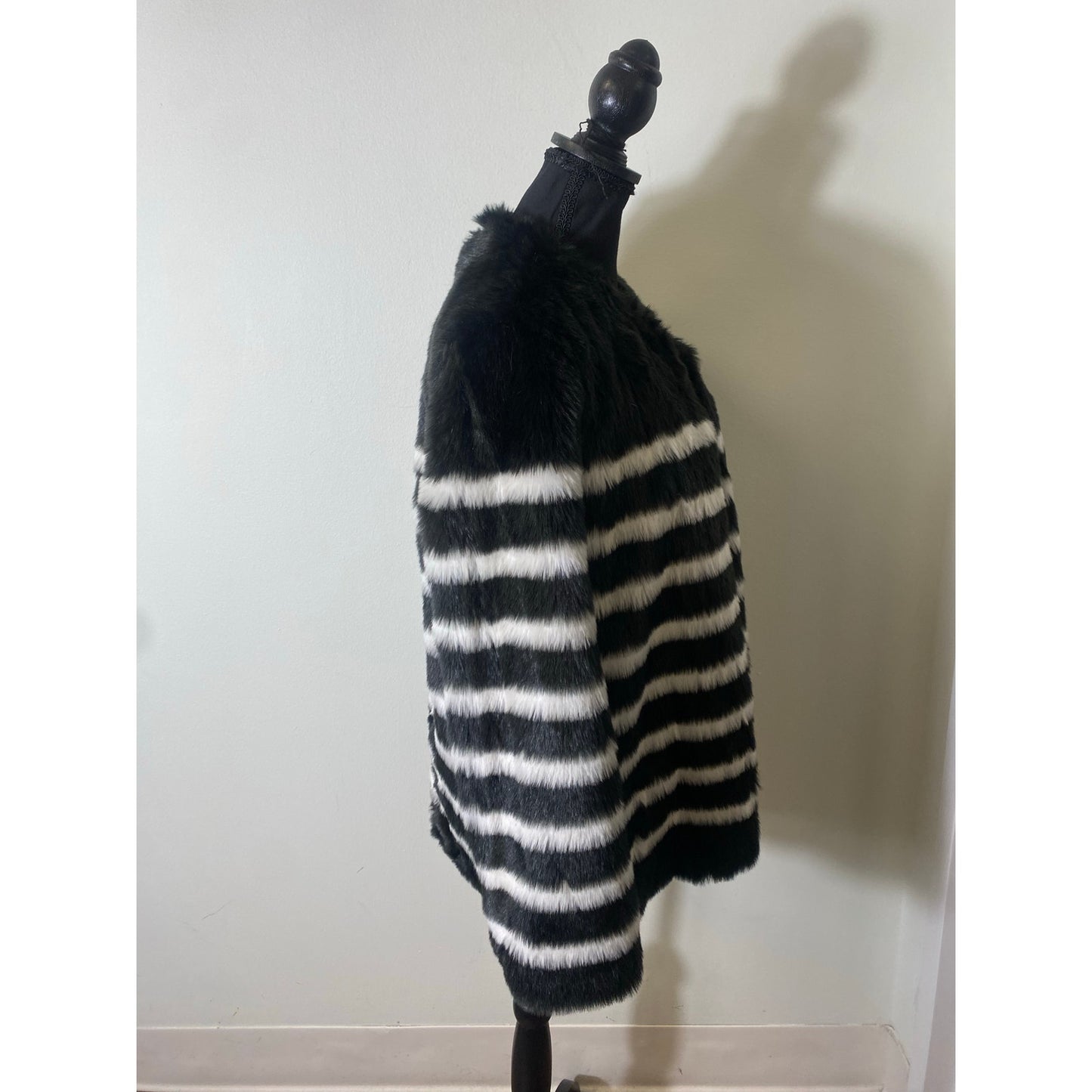 Frame Jerry Stripe Faux Fur Coat Sz XS