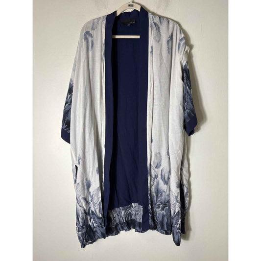 Fate by LFD Blue and White Open Kimono Sz S