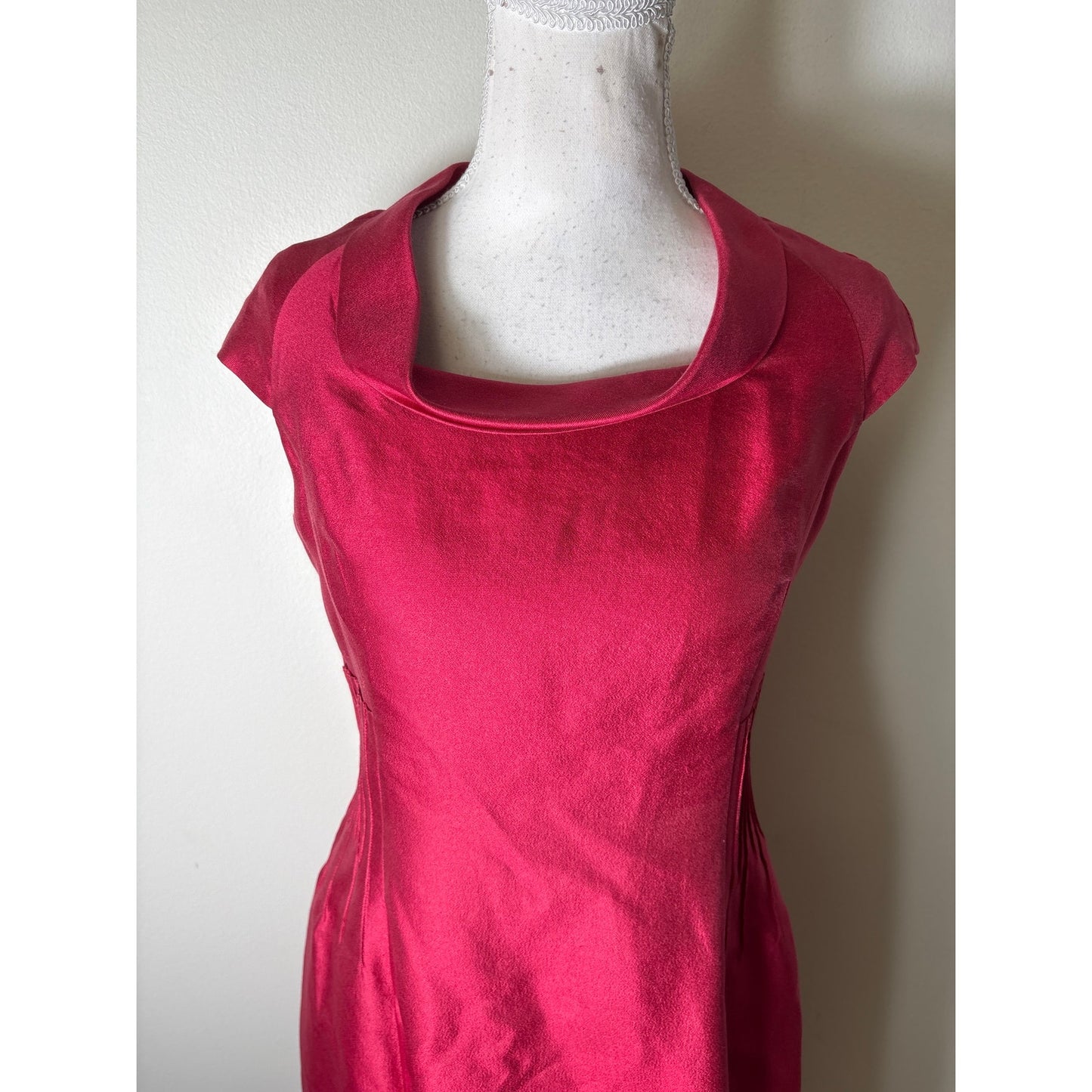 Armani Collezioni Red Cap Sleeve Knee Length Dress Sz 6