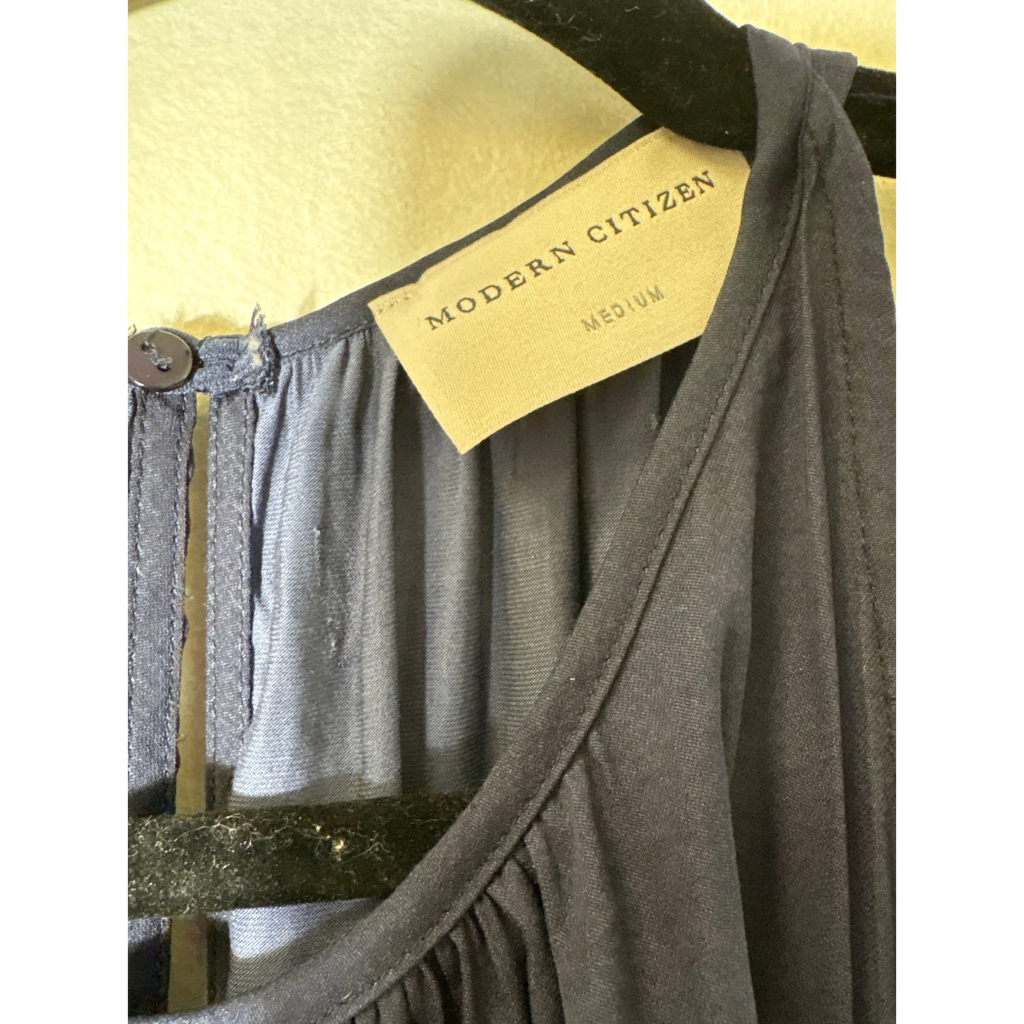 Modern Citizen Navy Sleeveless Silk Asymetrical Hem Midi Dress Sz M