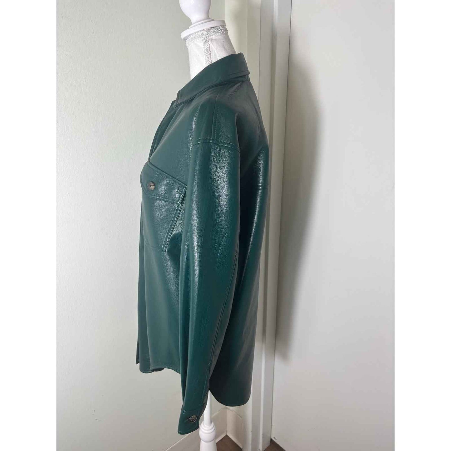 The Ganna Green Faux Leather Button Up Jacket or Top Sz xs