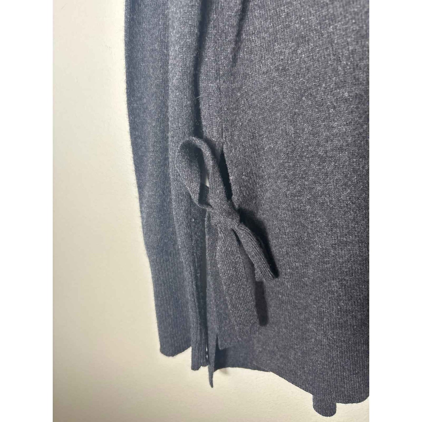 Halogen Charcoal Gray Long Sleeve Cashmere Sweater Sz M