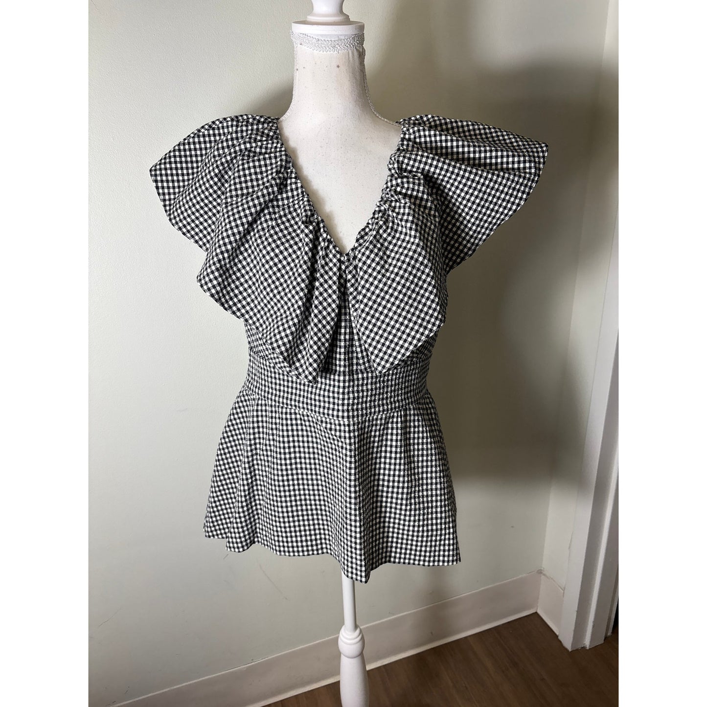 Pearl by Lela Rose Black and White Check  Flutter Sleeve Peplum Top Sz 8
