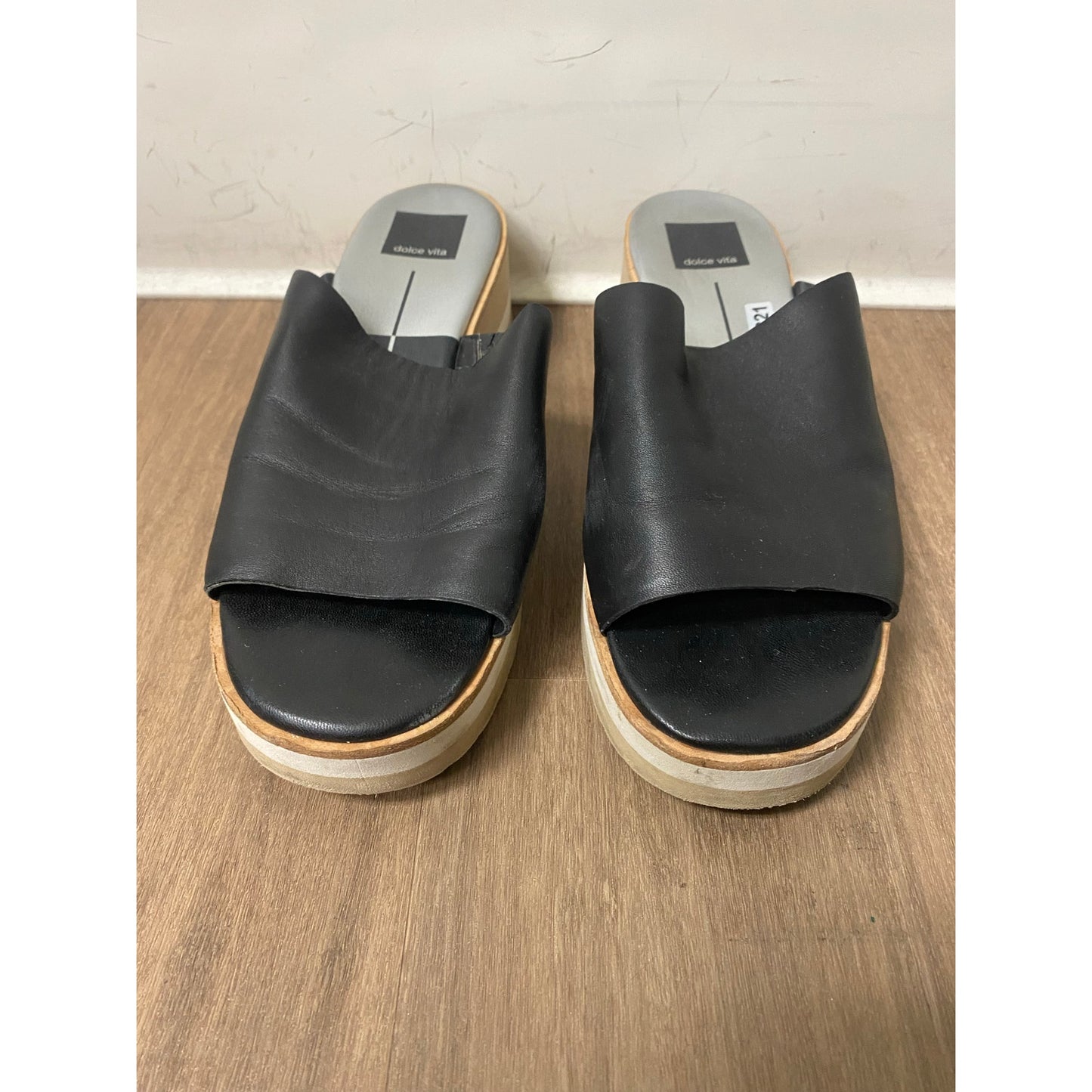 Dolce Vita Black Slides Sz 9
