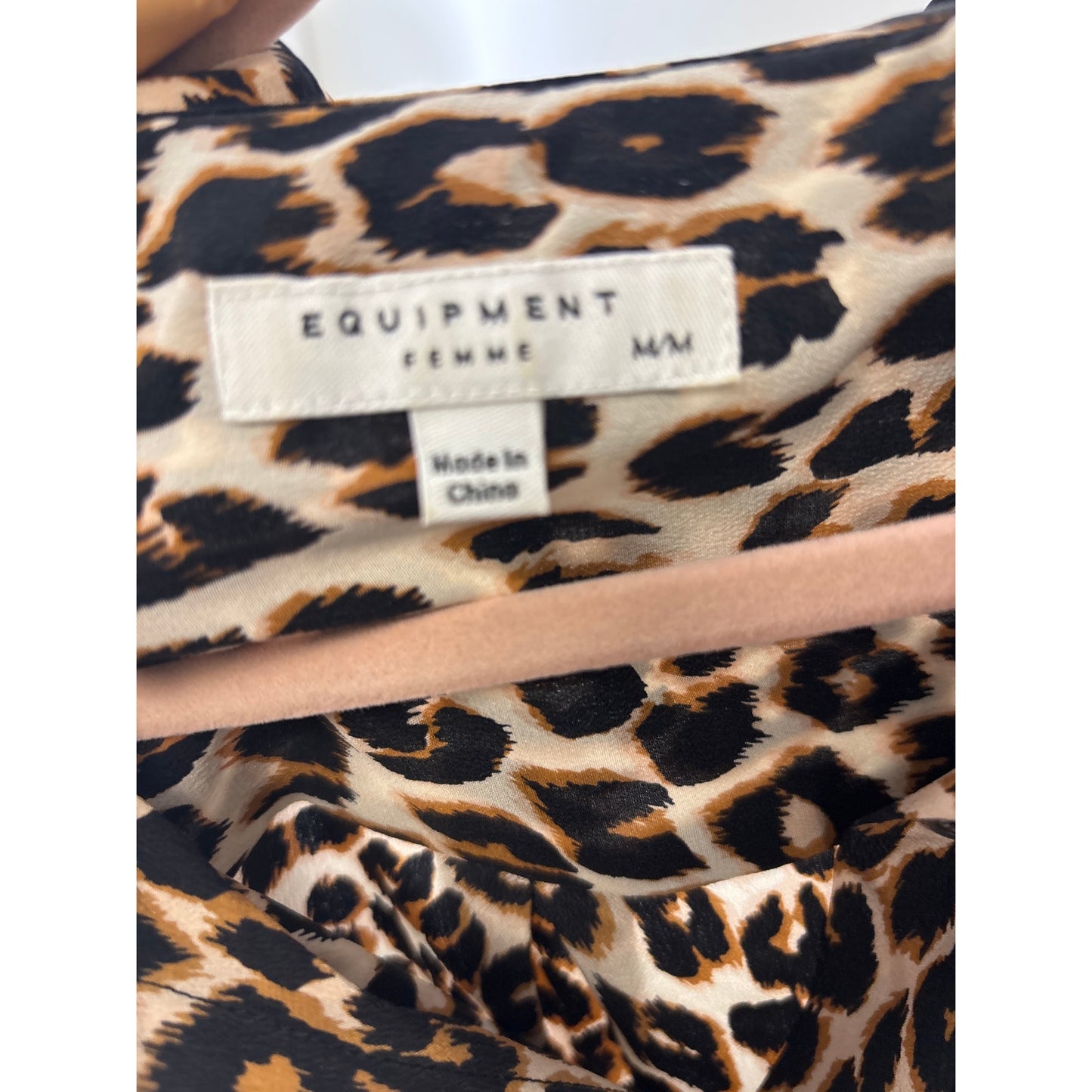 Equipment Femme Black Cheetah Print Long Sleeve Silk Button Up Shirt Sz M