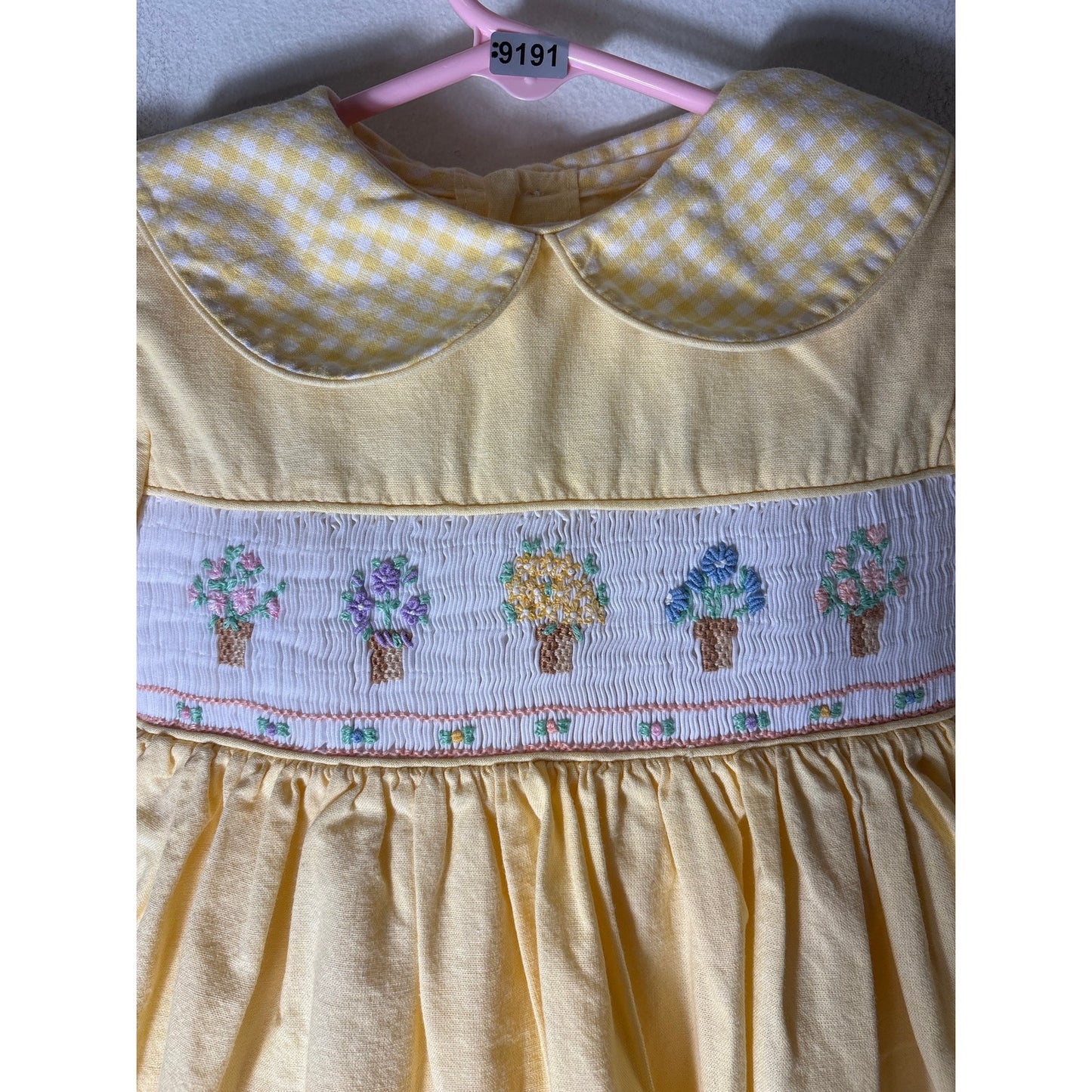 Girls Vintage House of Harten Inc Yellow Puff Sleeve dress/Smocked Collar Sz 12m