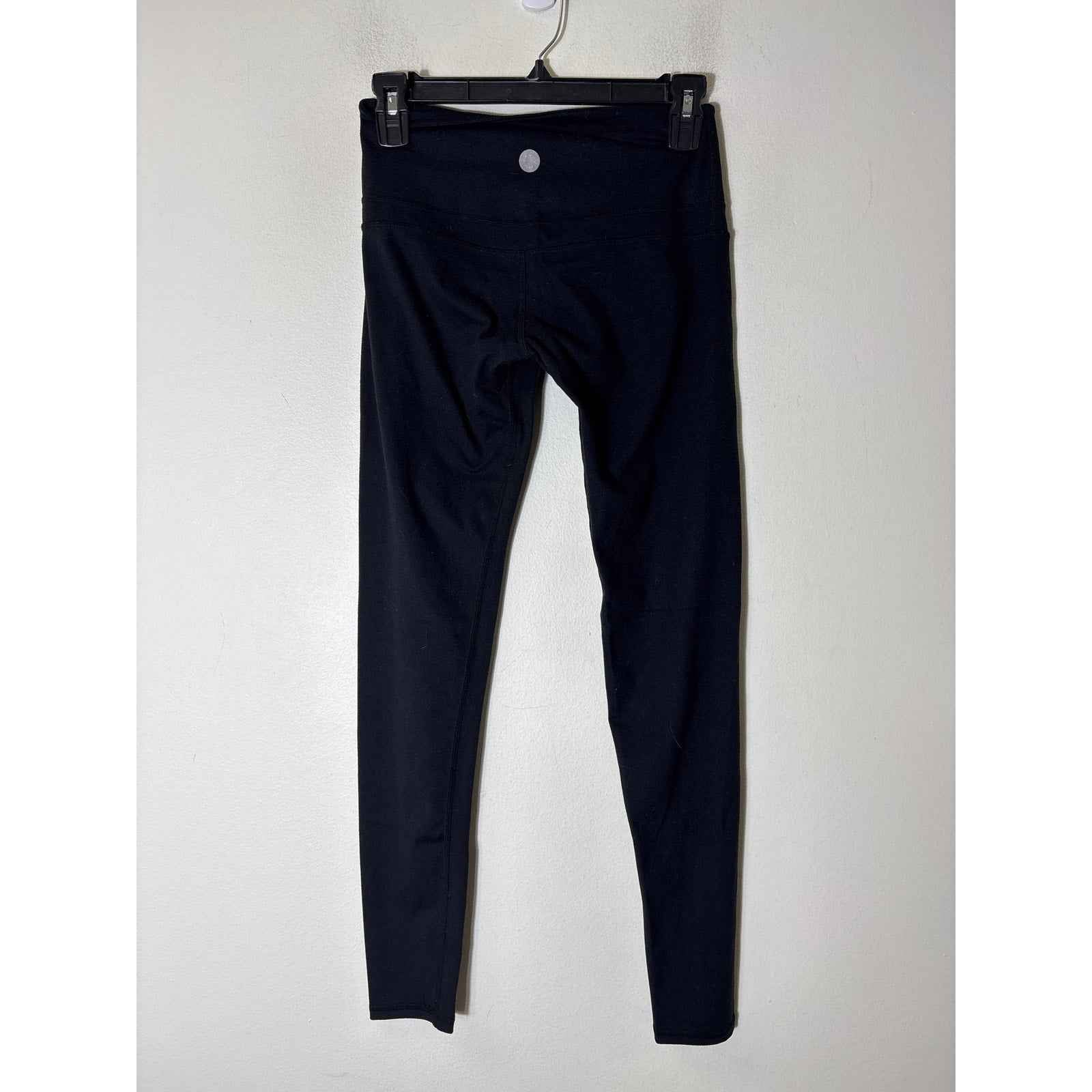 Varley Black "Flow" Athletic Leggings Sz S