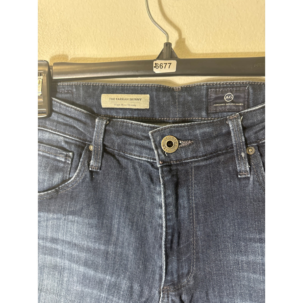 AG The Farrah Skinny High Rise Jeans Sz 29R