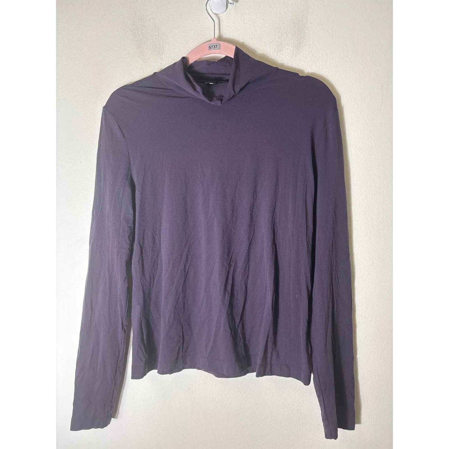 St. John Plum Fitted Turtleneck Shirt Sz M