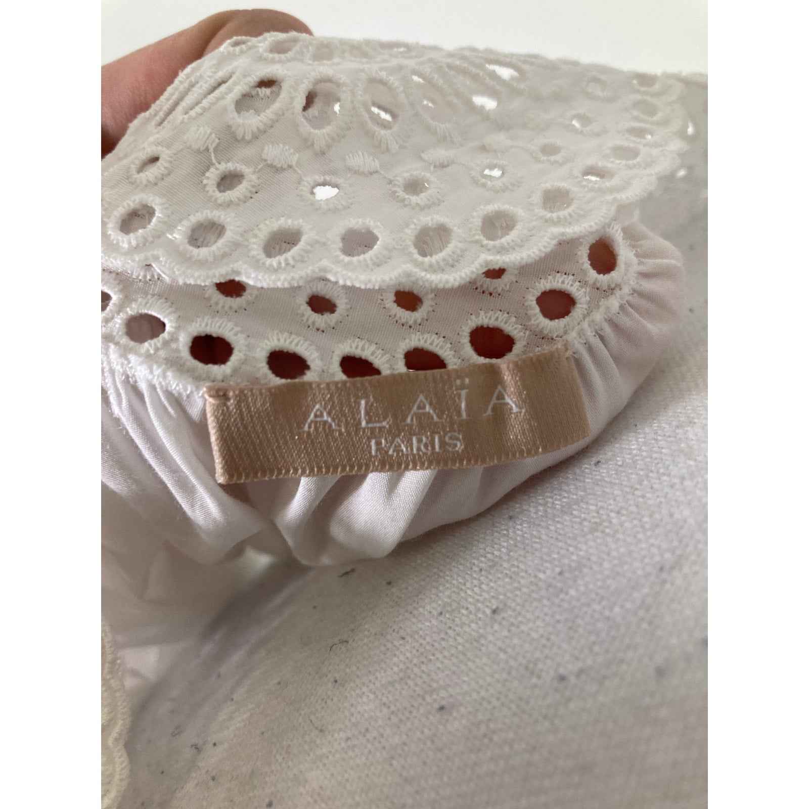 Alaia Paris White Cotton Long Sleeve Shirt Scalloped Collar Sz 42
