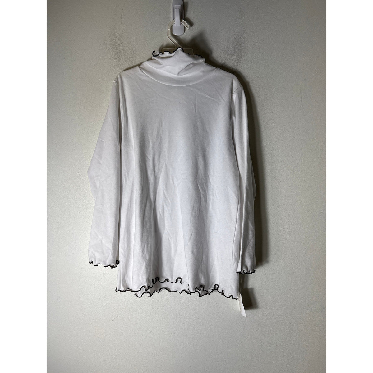 Girls Vintage NWT That Store White turtleneck with brown lettuce edge trim Sz 8