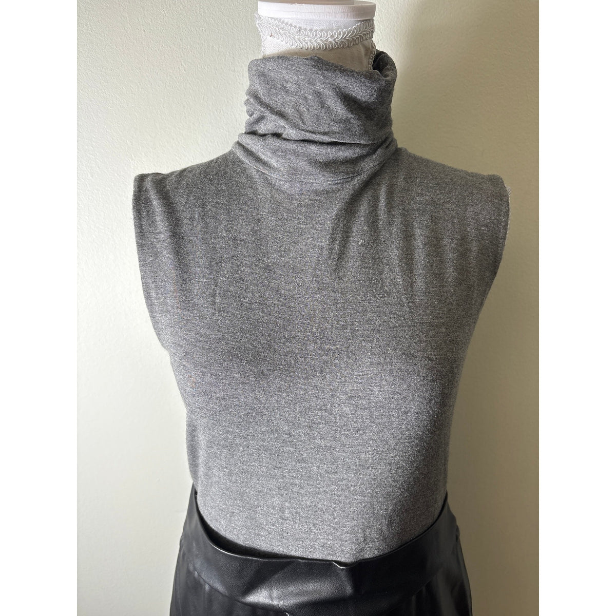 Baily/44 Black Gray Mixed Media Sleeveless Turtle Neck Dress Sz L