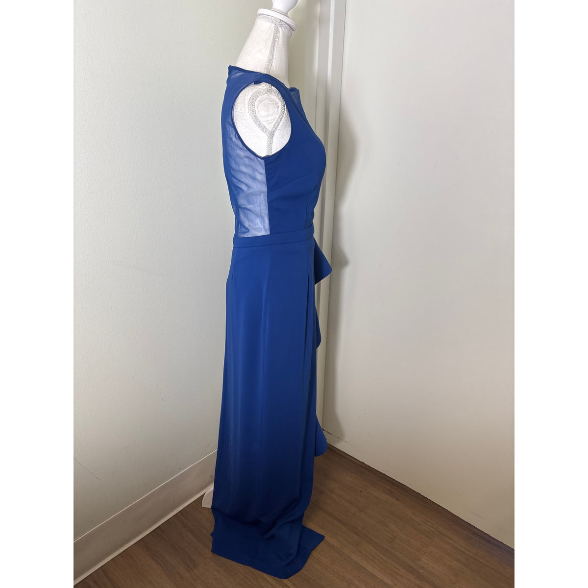 Nero by Jatin Varma Classic Blue Sleeveless Formal Gown Sz 8