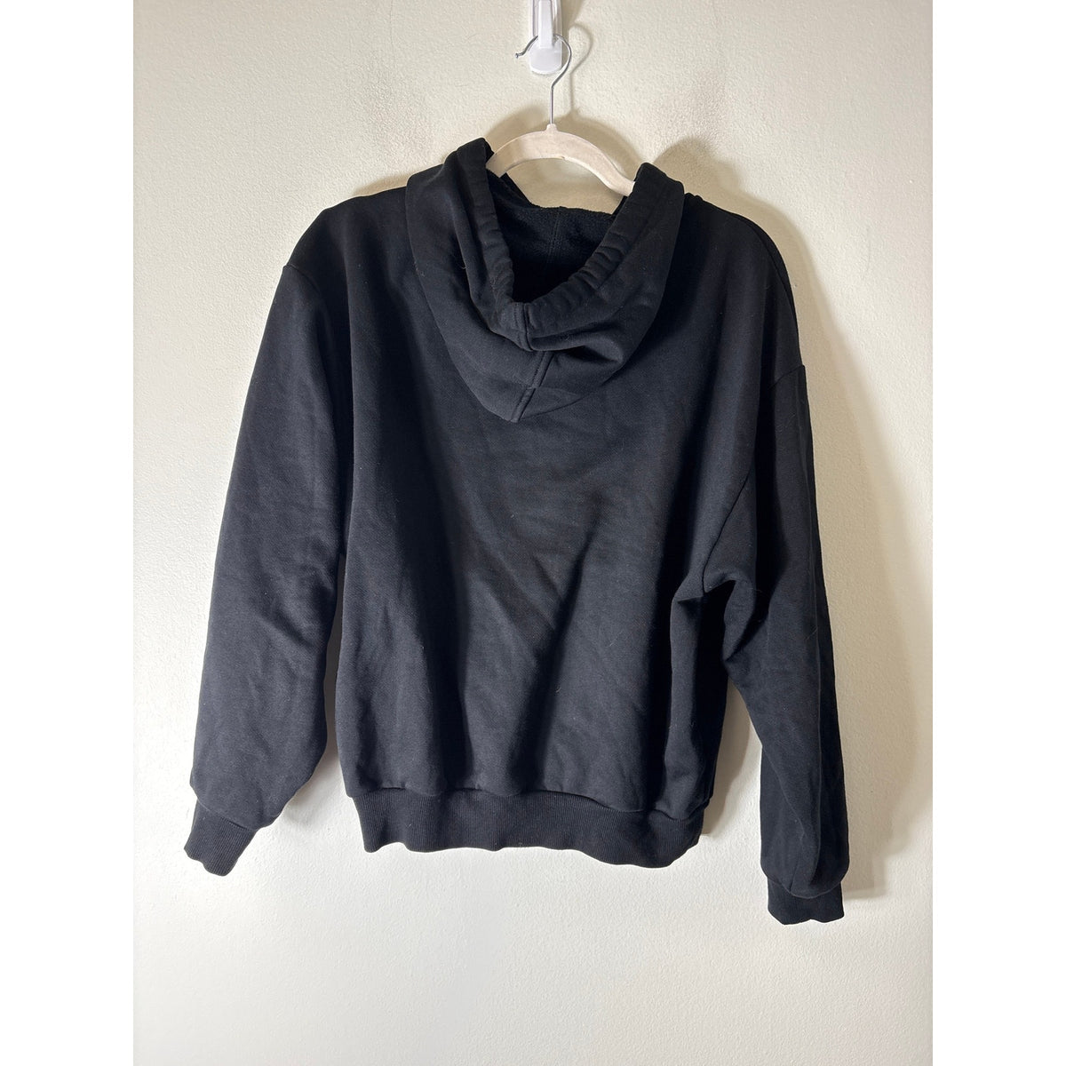 Alo Black Hooded Sweatshirt Sz ( No Tag) Fits Like M