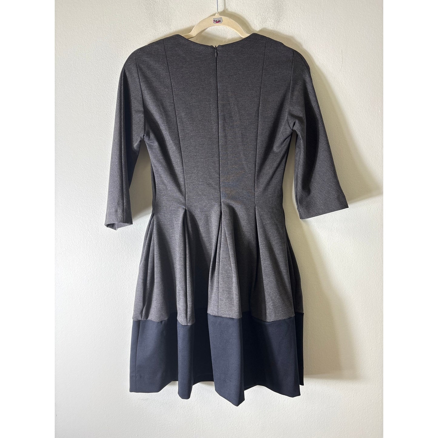 Gap Gray and Black Trim Long Sleeve A Line Dress Sz 2