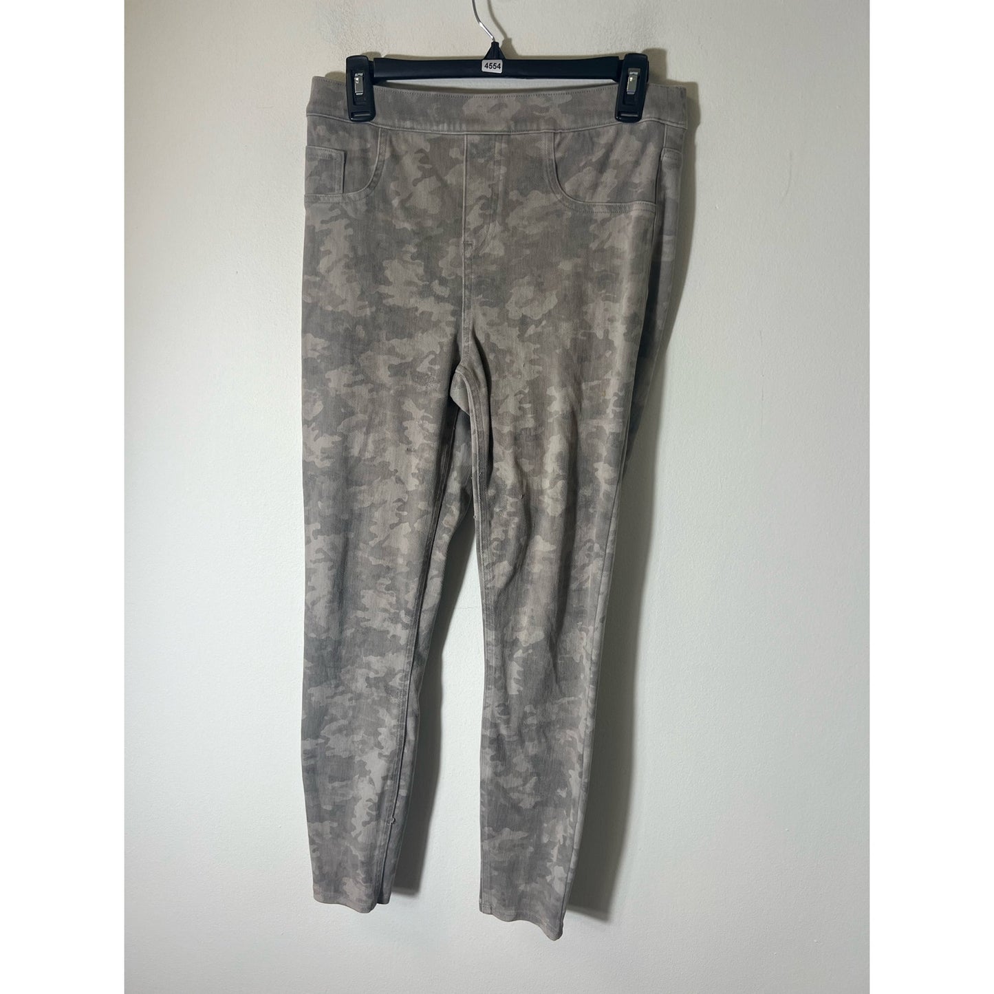 Spanx Camoflauge Pants size Large
