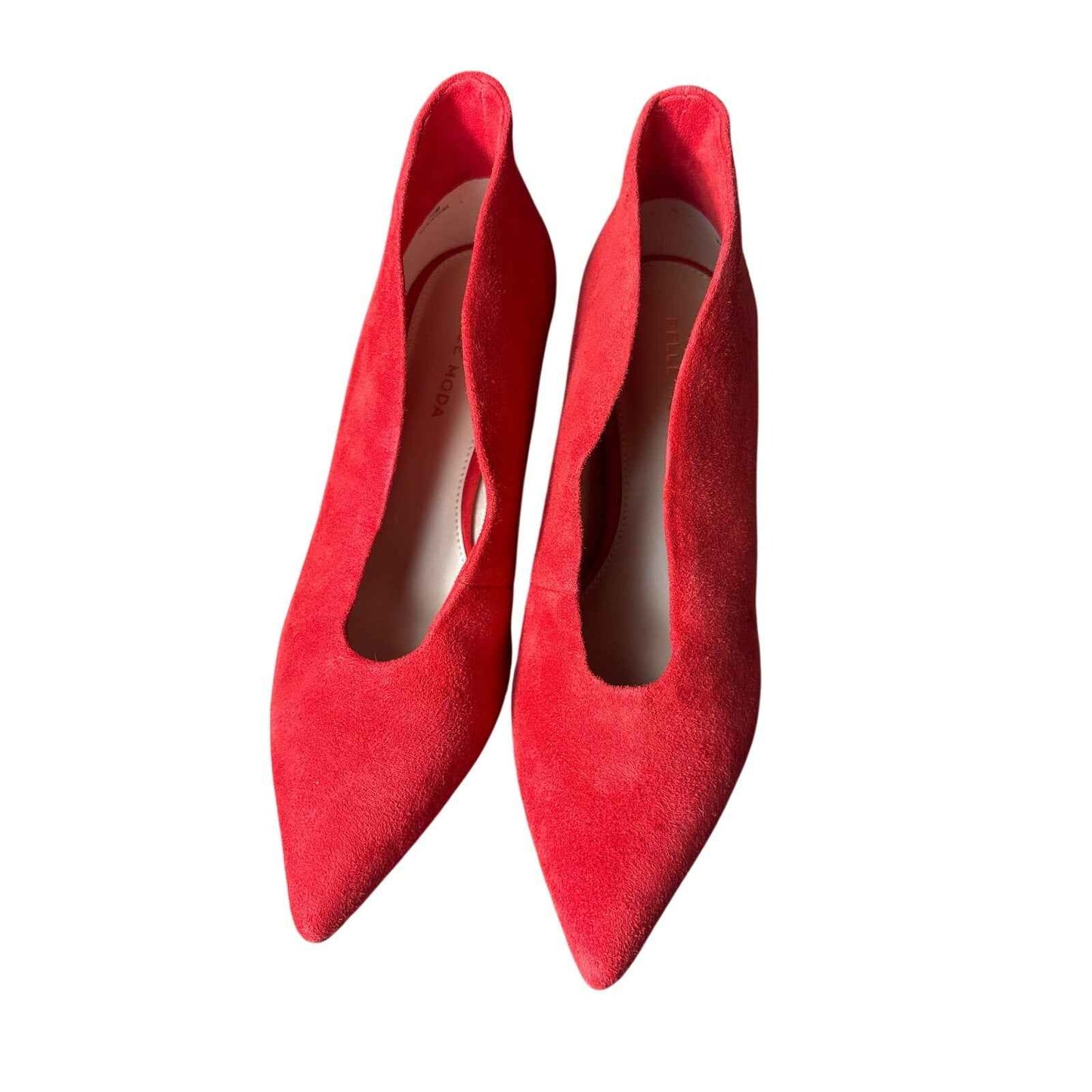 Pelle Moda Red Suede Low Heeled Winter Pump Sz 7.5