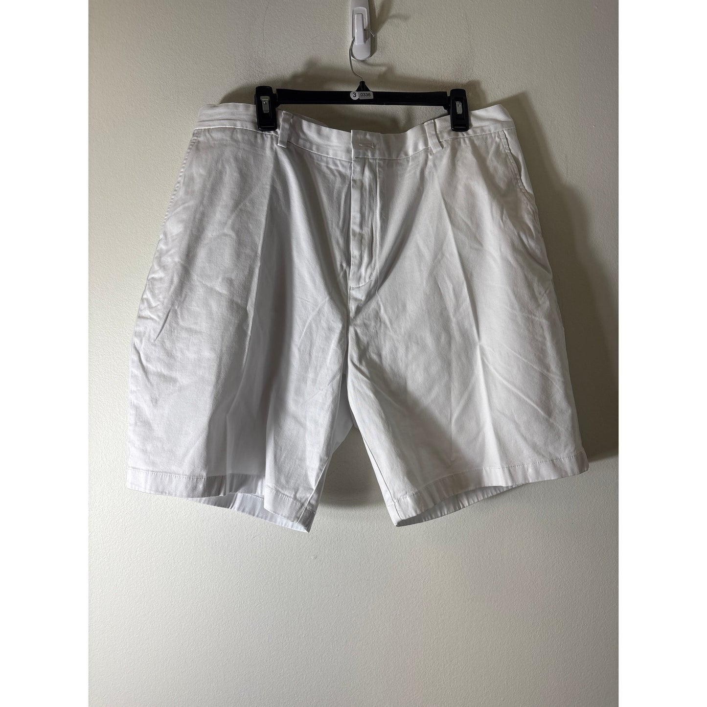 Mens Vineyard Vines Light Khaki Shorts Sz 42