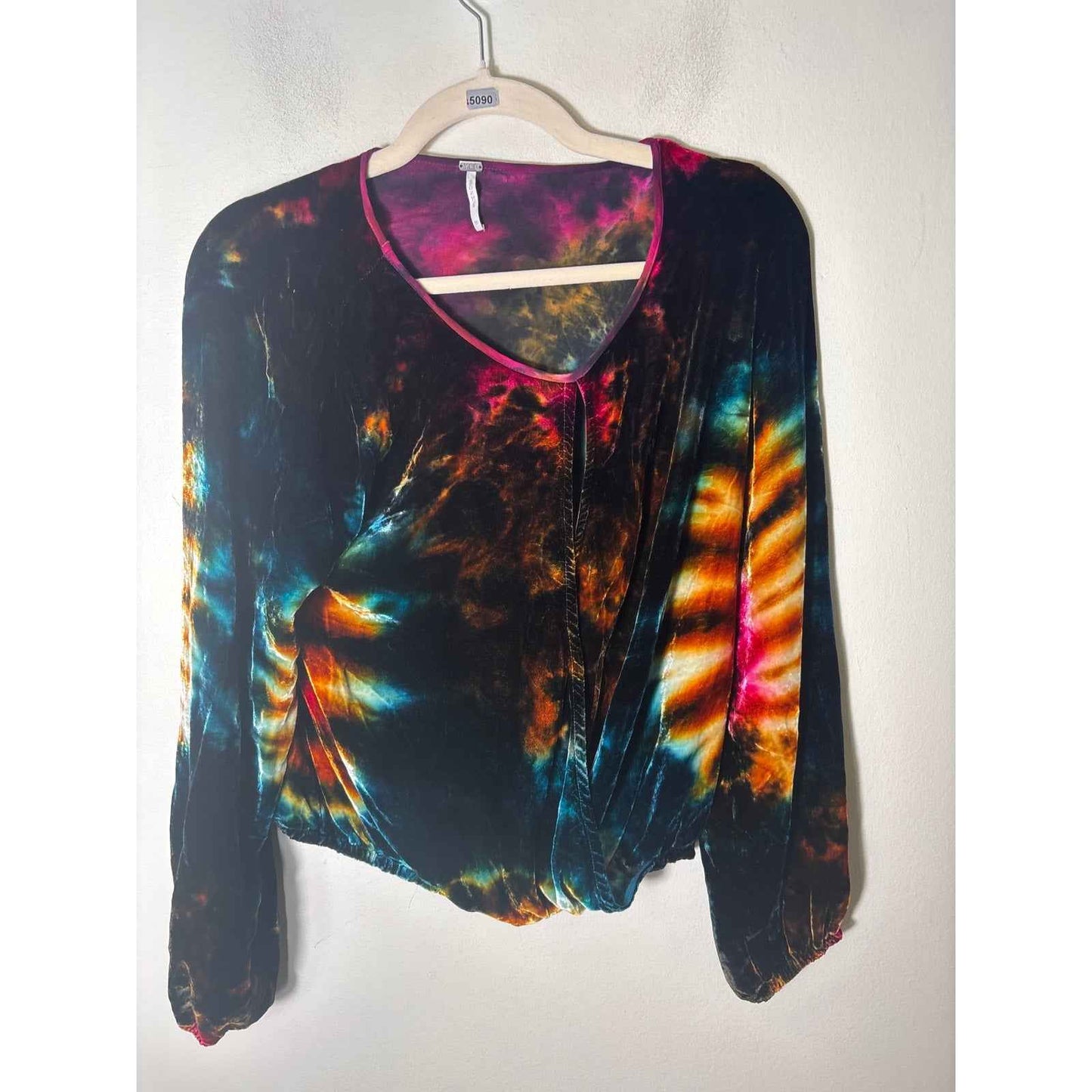 Young Fabulous and Broke Multicolor Long Sleeve Tie Dye Shirt Sz M