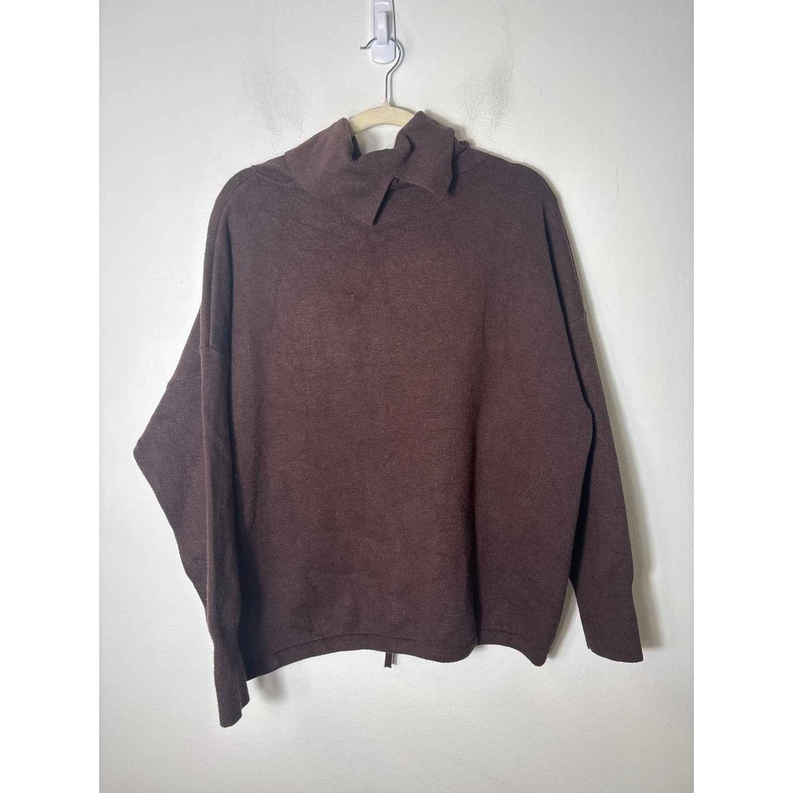 Varley Chocolate Brown Long sleeve "Cavendish Rollneck Knit" Sweater Sz M