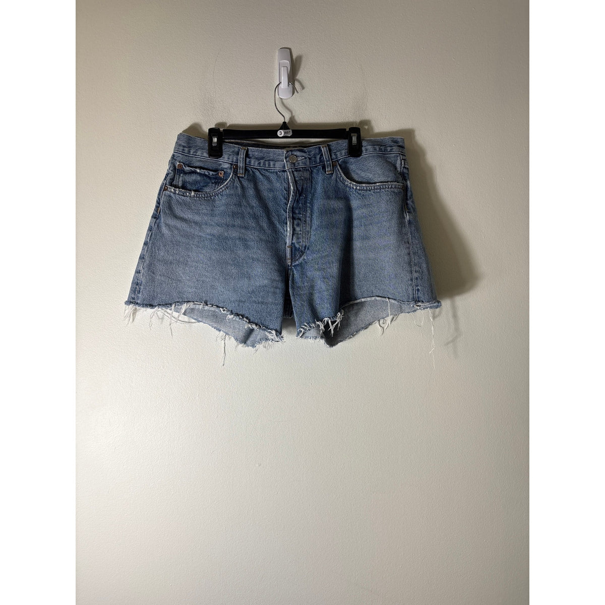 Agolde Medium Wash Blue Jean Cut Off Shorts Sz 32