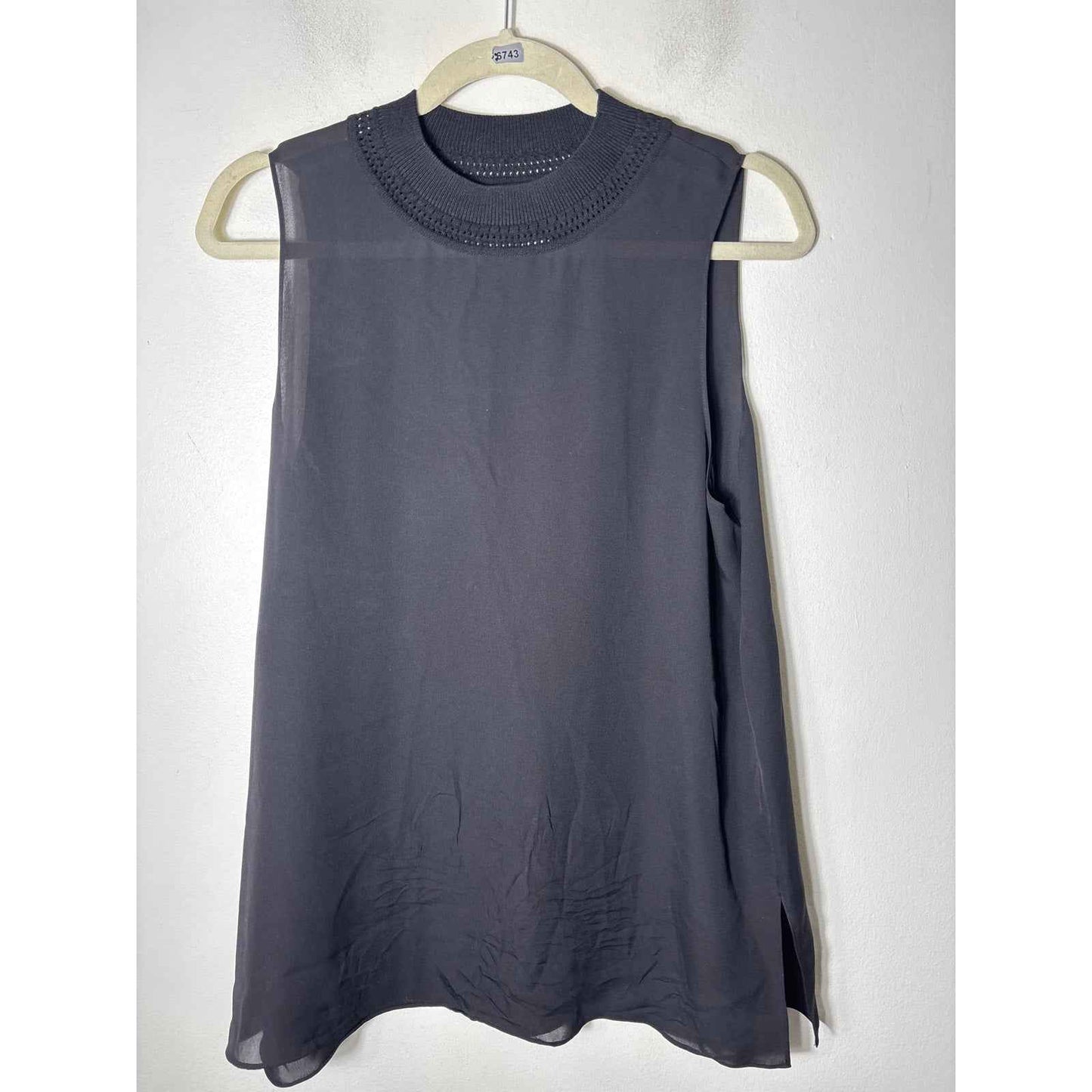 Theory Sleeveless Black Light Weight Mock Neck Sz L