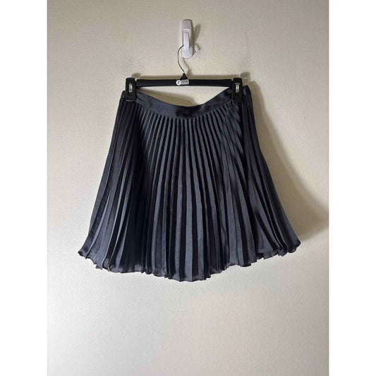 Club Monaco Black Mini Pleat Mini Skirt Sz 0