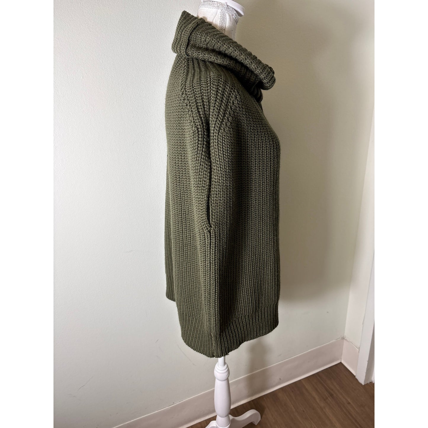 Pearl by Lela Rose Hunter Green Oversized Knit Sleevless Turtleneck Sweater Sz M