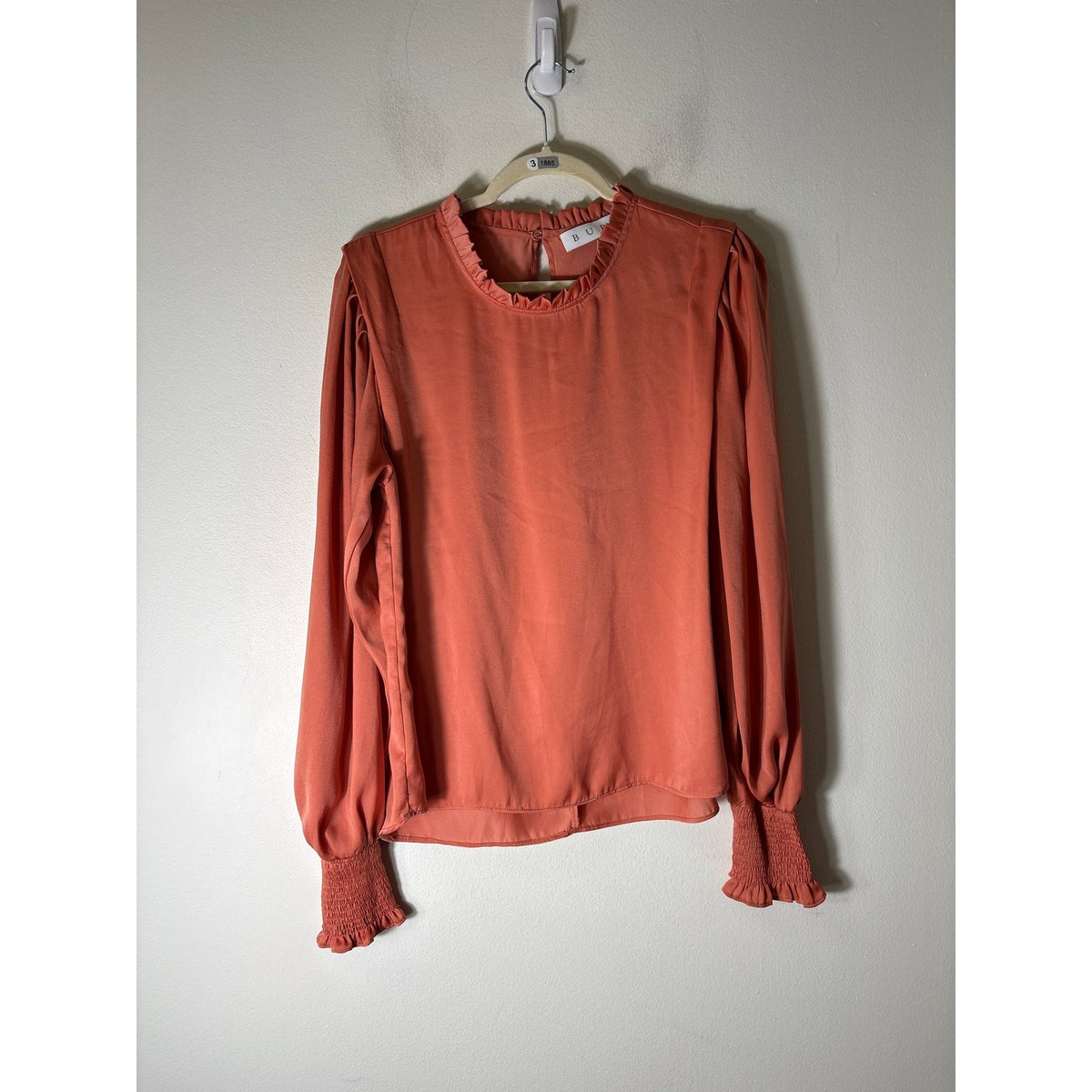 Buru Muted Orange Long Smocked Sleeve Top Sz L