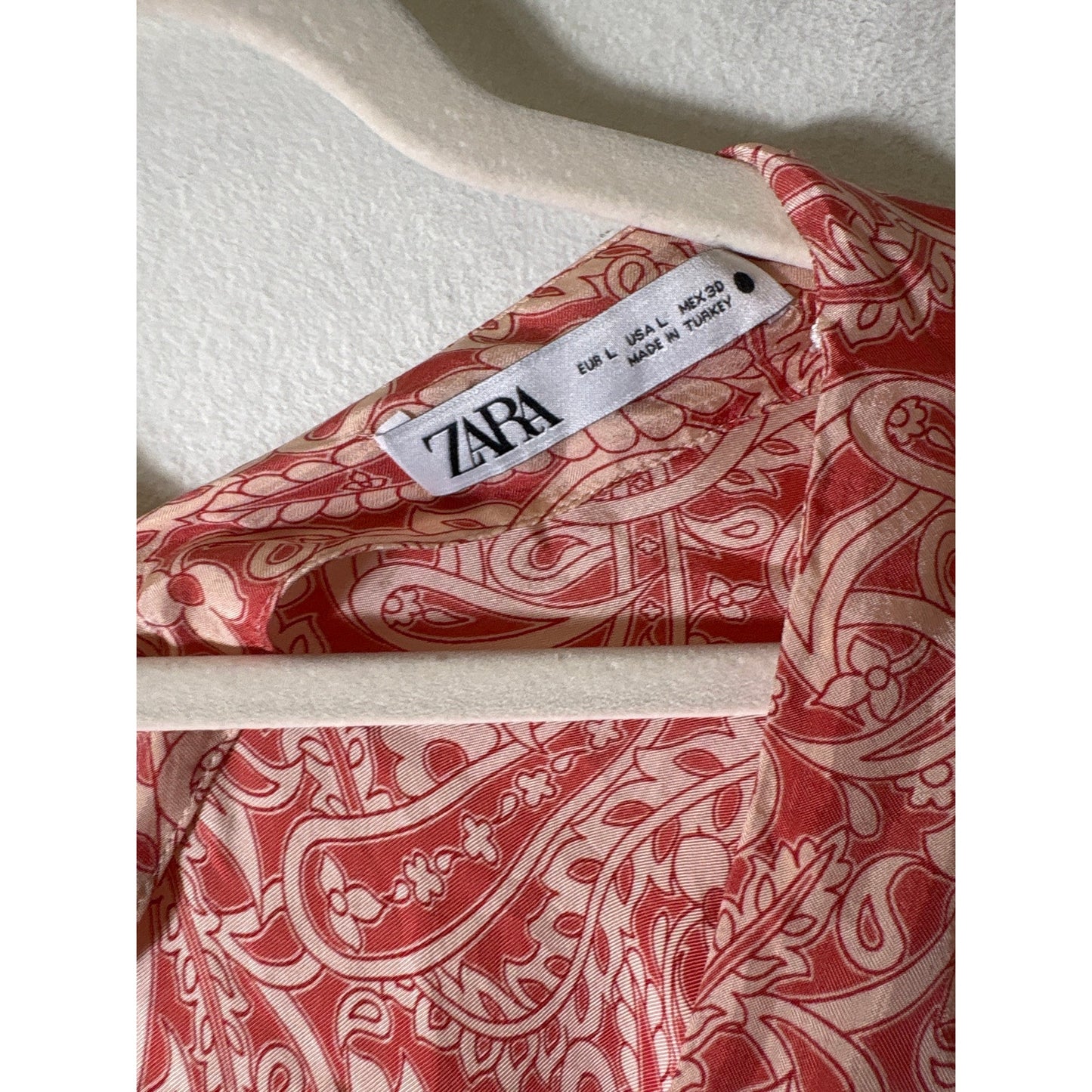 Zara Peach Paisley  V Neck Caftan Sz L