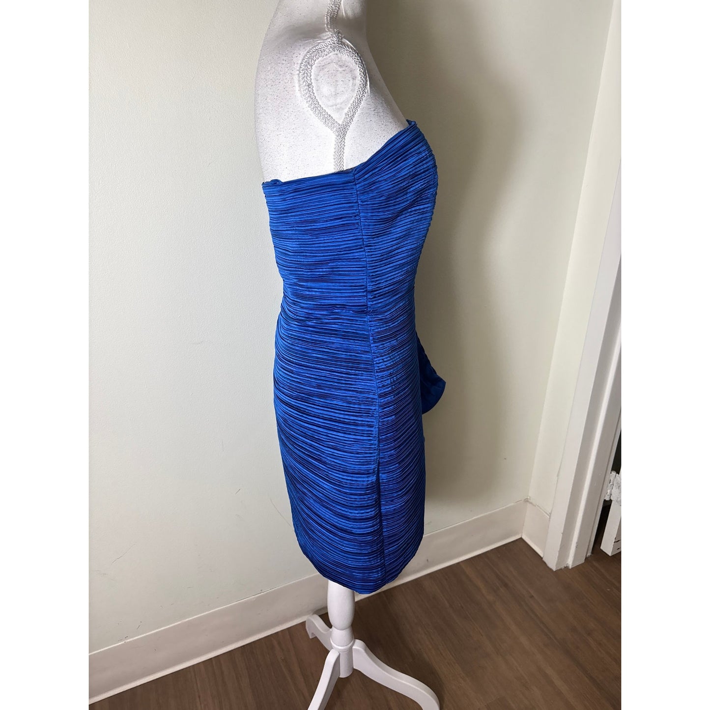 Amur Kayleight Cobalt Blue Strapless Side Ruffle Cocktail Mini Dresss Sz 6