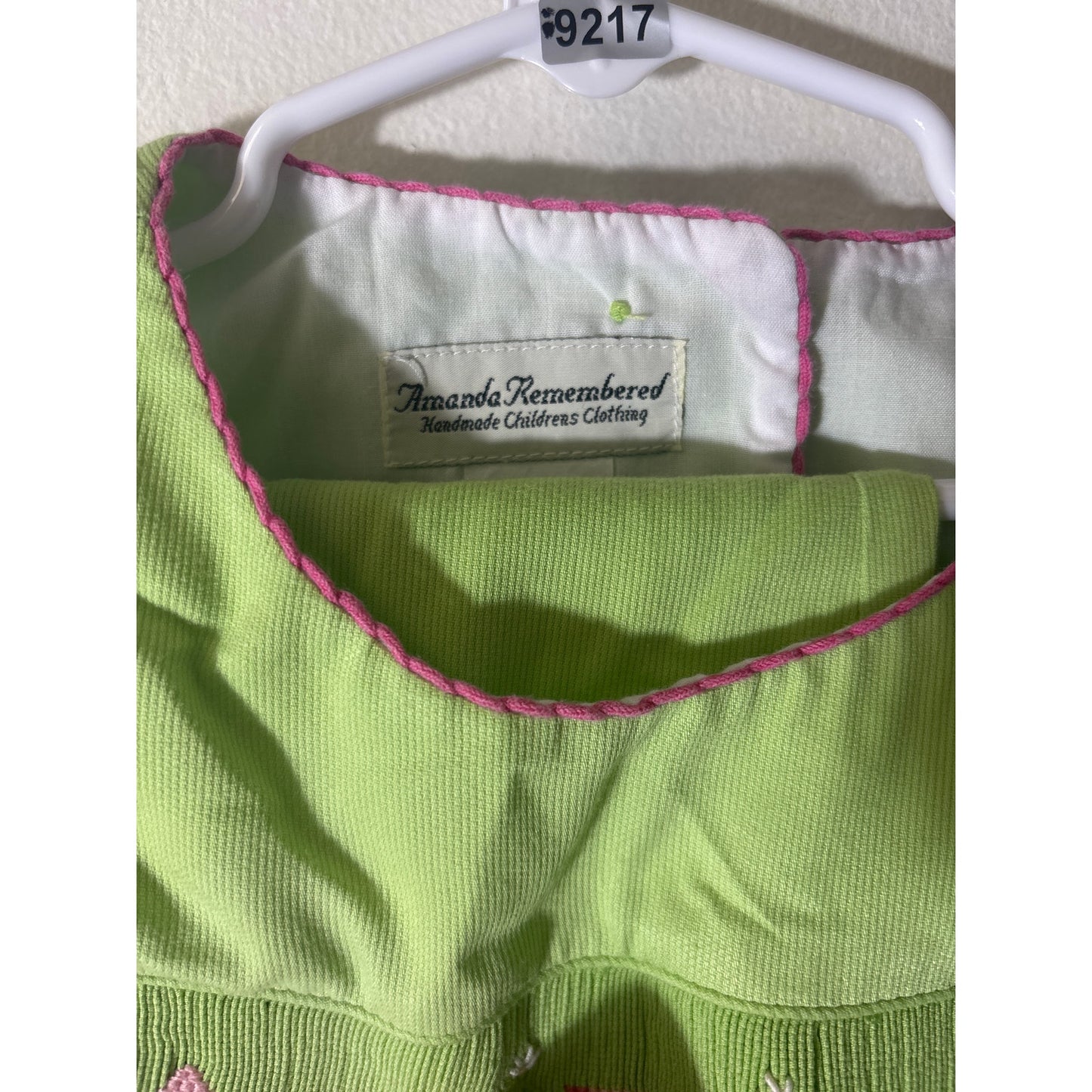 GIrls Vintage Amanda Remembered Lime green smocked top&pants set Sz 4