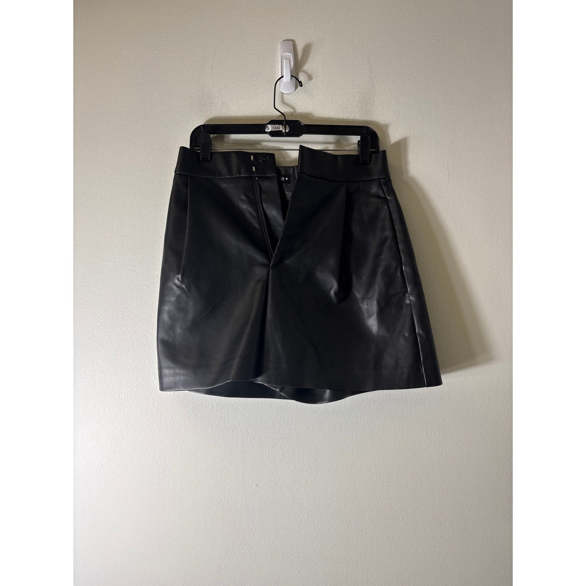Zara Black Faux Leather Front Pleat Shorts Sz S