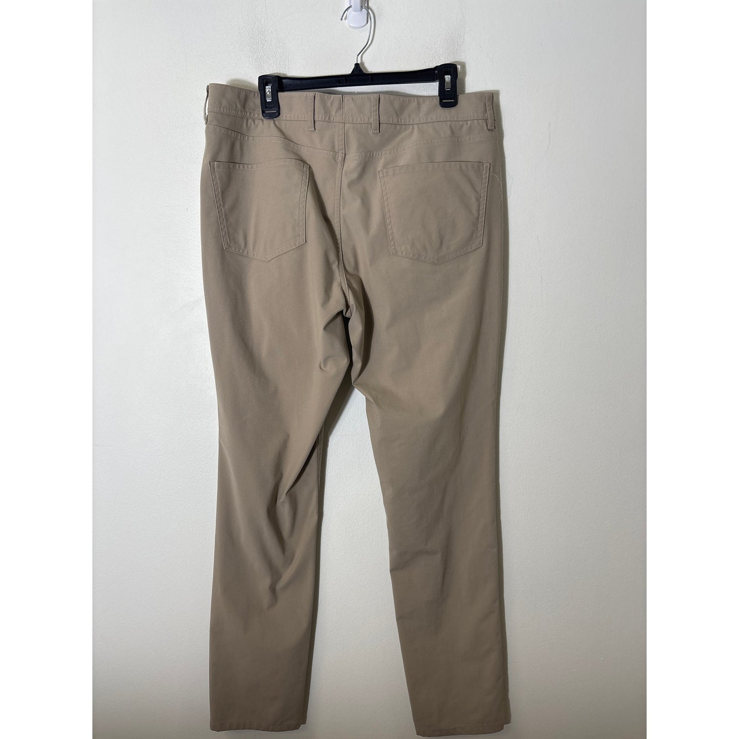 Men's Mobley and Sons Khaki Commuter Pants Sz 34 with 33.5 Inseam