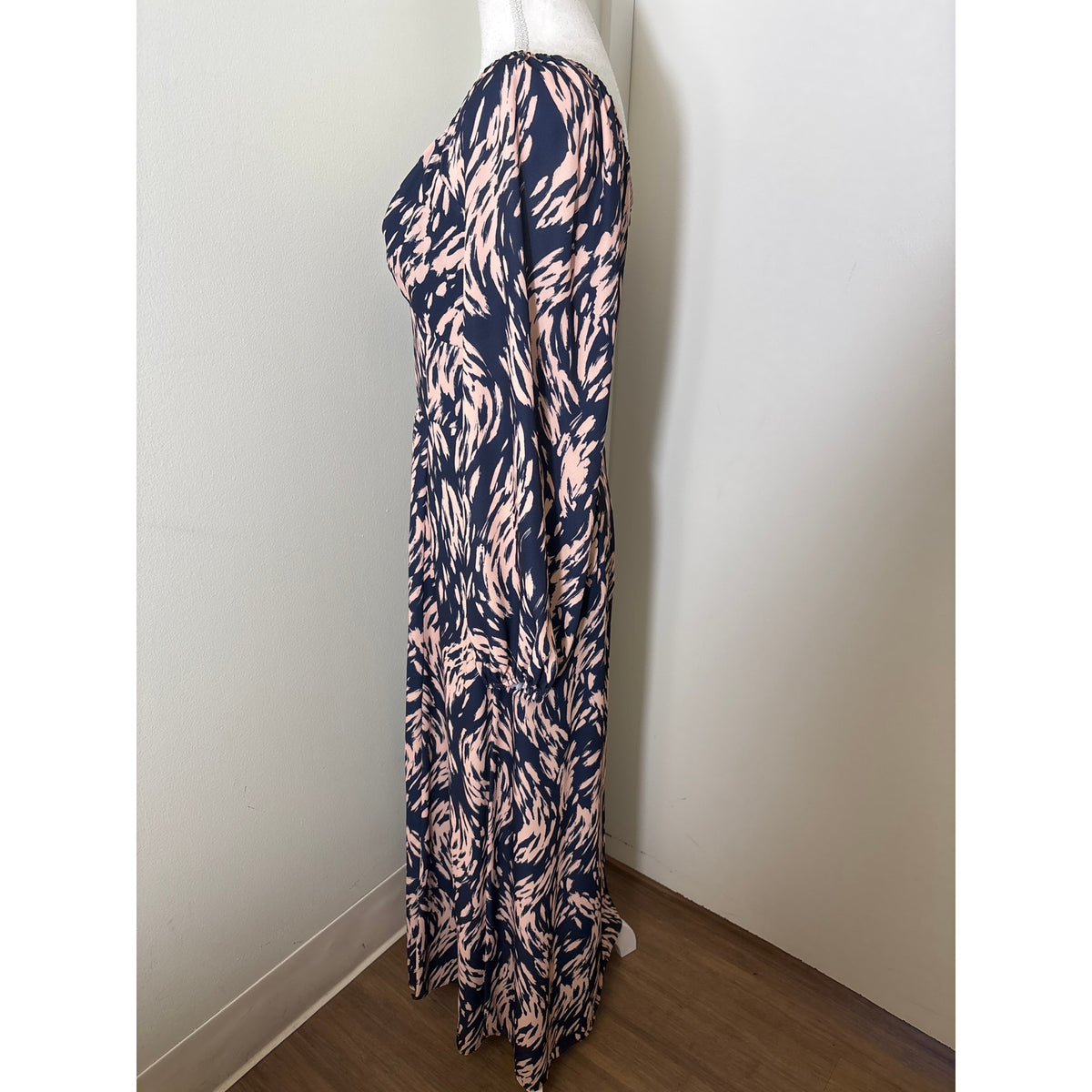 Ali & Jay Navy and Pink Long Sleeve V-Neck Maxi Dress Sz L
