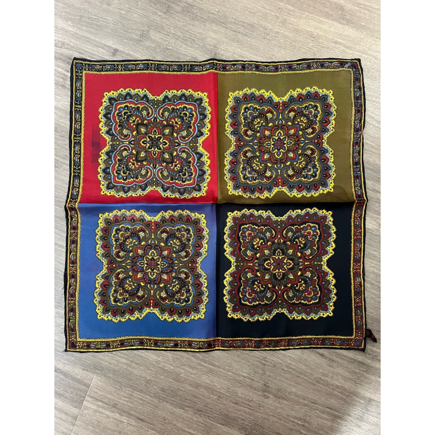 Mandala Pattern Scarf Small (square)