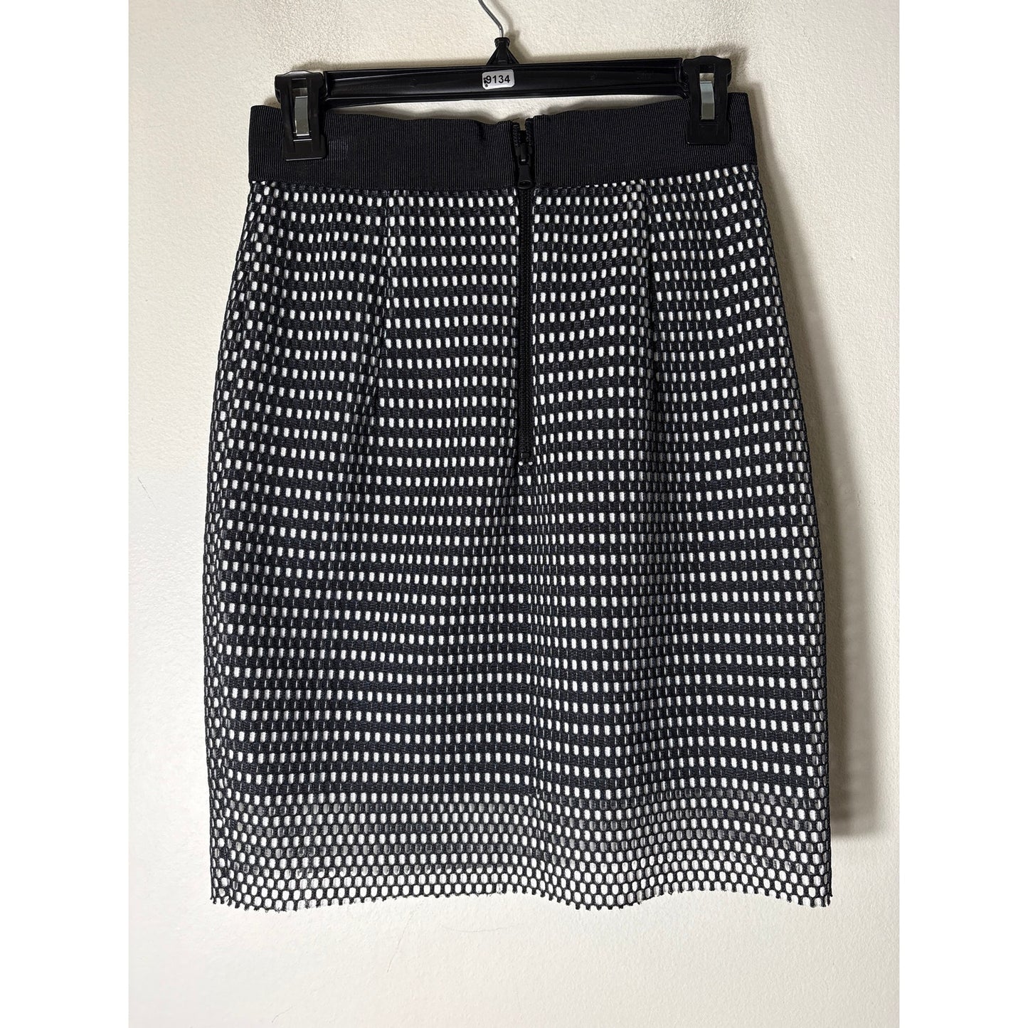 Milly Black White Mesh Knee Length Pencil Skirt Sz 4