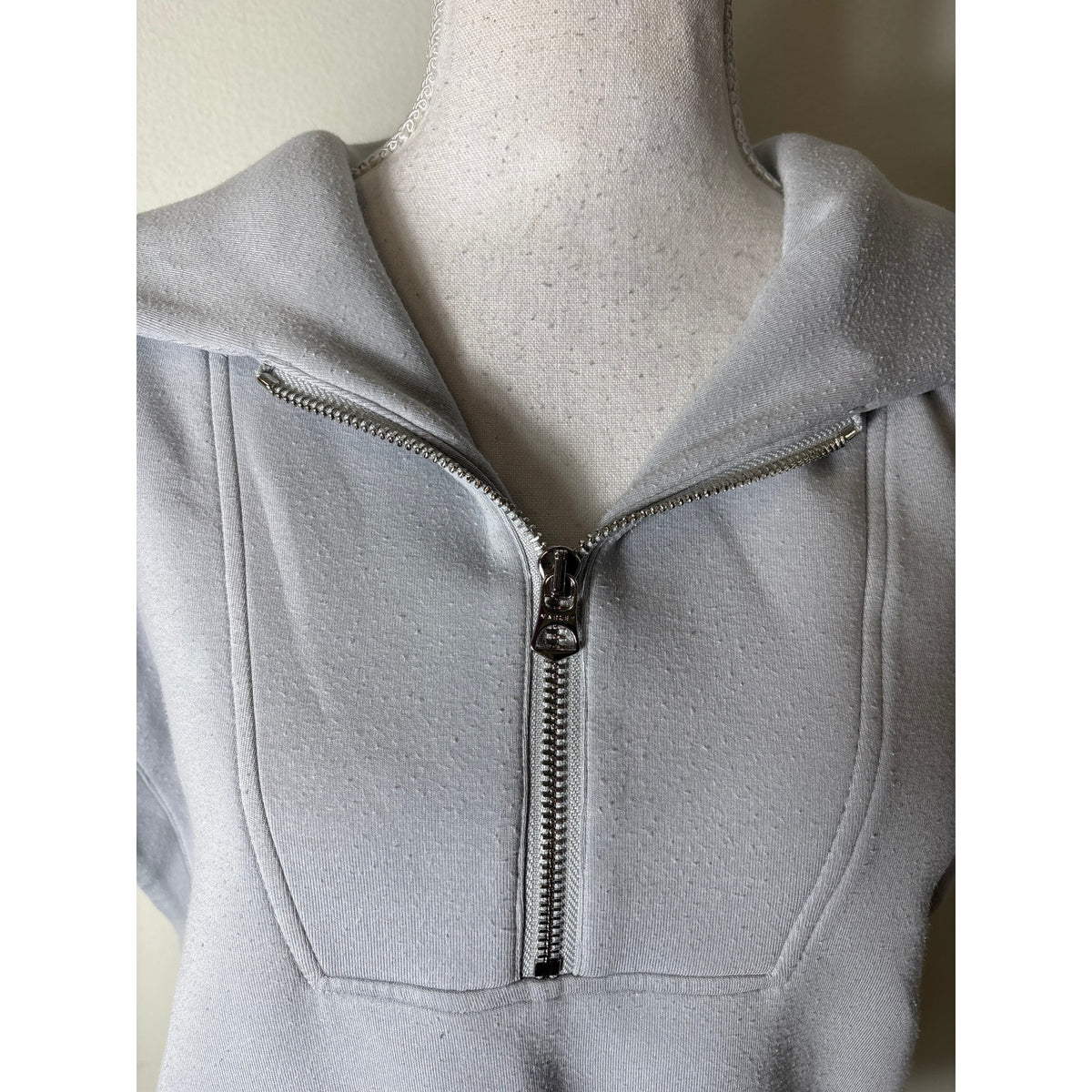 Varley Light Blue Cap Sleeve Quarter Zip Pullover Sz S