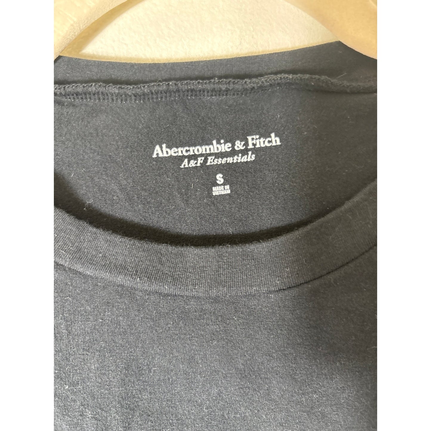 Abercrombie & Fitch Black Long Sleeve Tee Sz S
